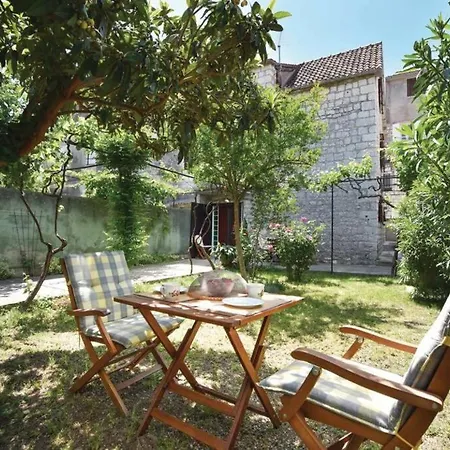 Casa de Férias Stone House With Garden, Seaview !! *