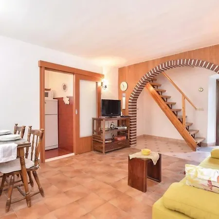 Casa vacanze Stone House With Garden, Seaview !! Traù