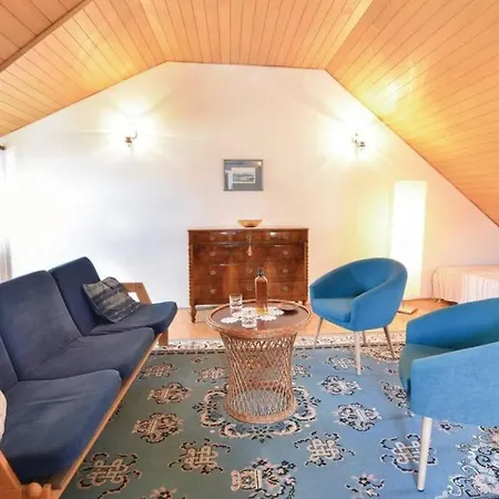 Casa vacanze Stone House With Garden, Seaview !! *